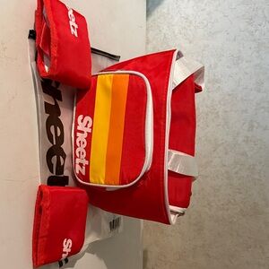 Red Retro Stripe Lunch Bag